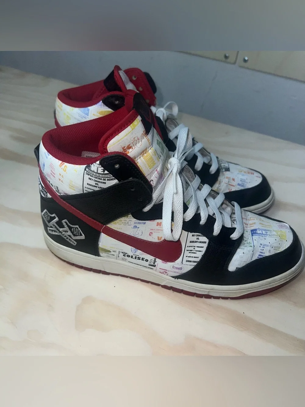 Nike Dunk High Premium Lucha Libre Shoes Mens Size US 10 Black Red